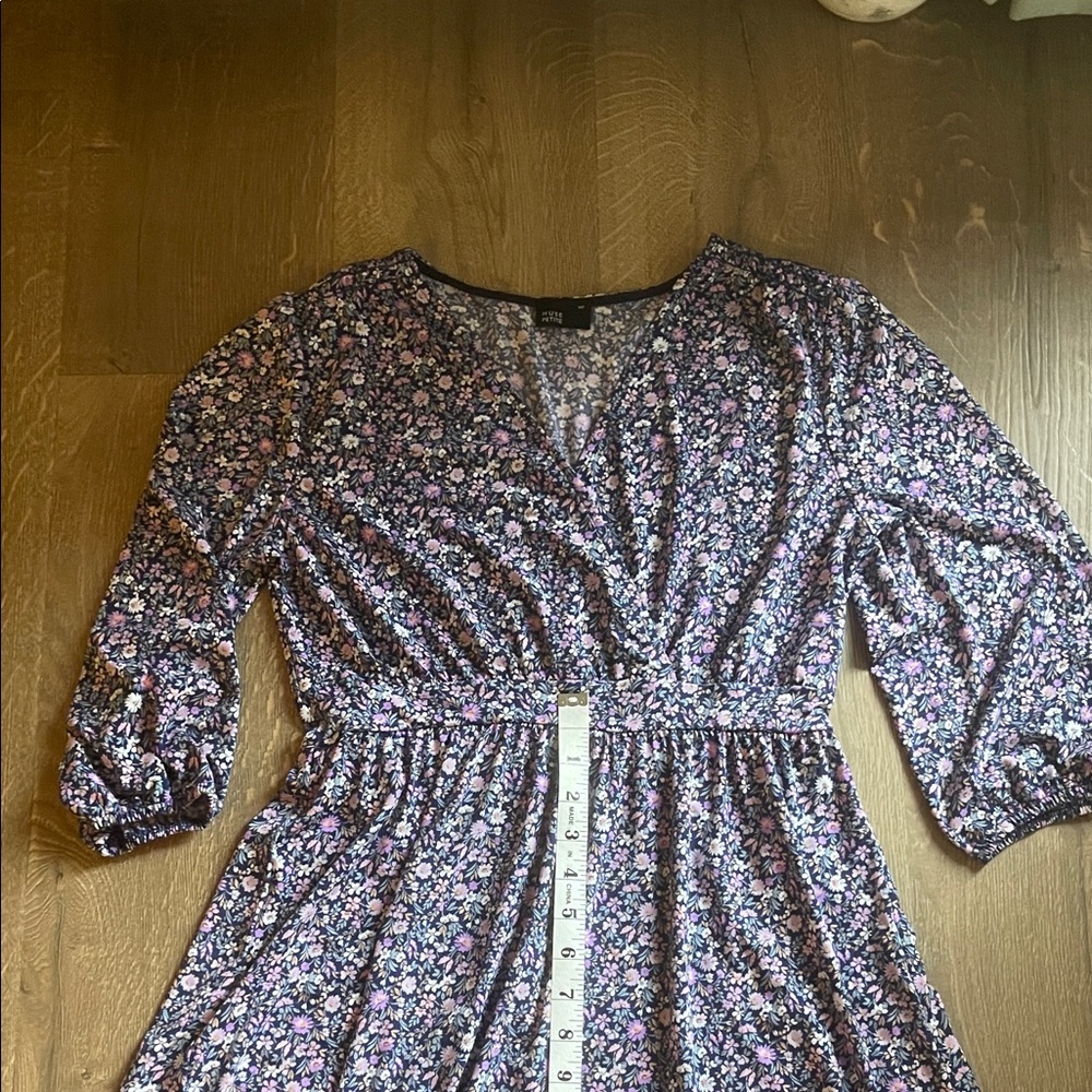 Muse Petite navy and pink Floral V-Neck Dress MP